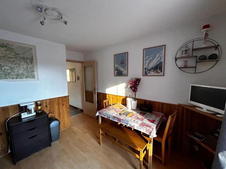 Confortable Appartement, Panorama Sud, Vue Montagne Allos Exterior photo